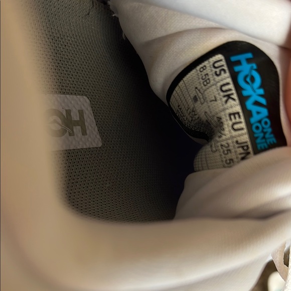 Hoka Bondi 8 “white/white” periwinkle blue - Picture 6 of 6